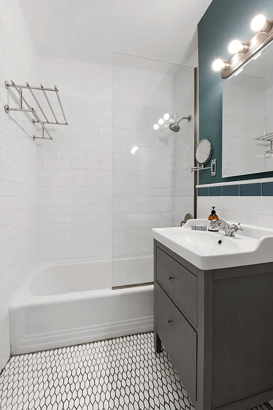 bathroom with white subway tile