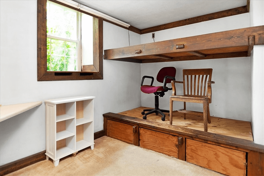 bedroom with built-in bunk beds