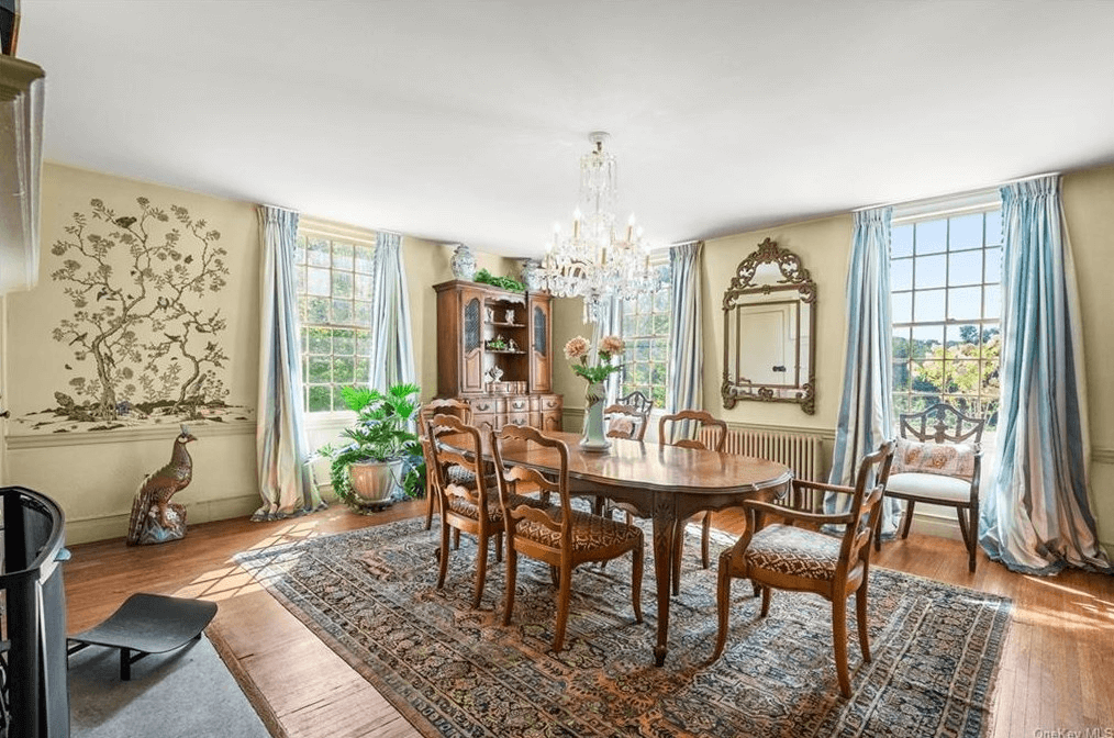 dining room with two exposures, wood floors