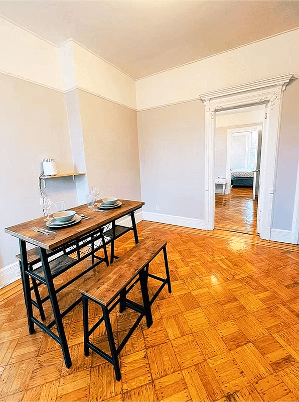 dining area with picture rail