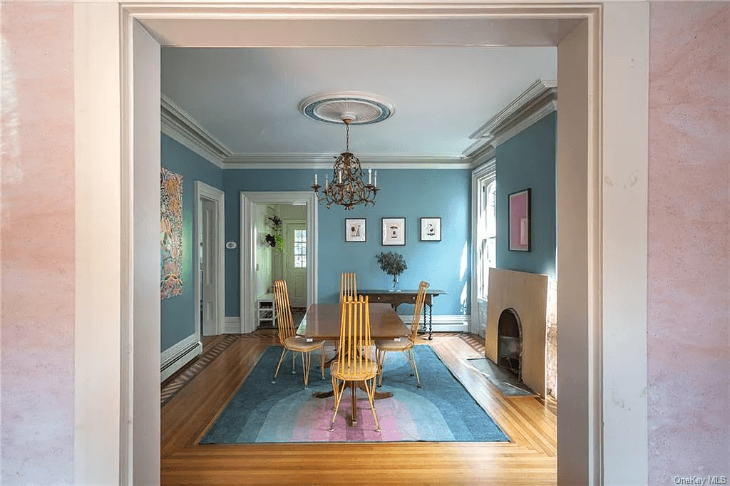dining room with ceiling medallion but a missing mantel