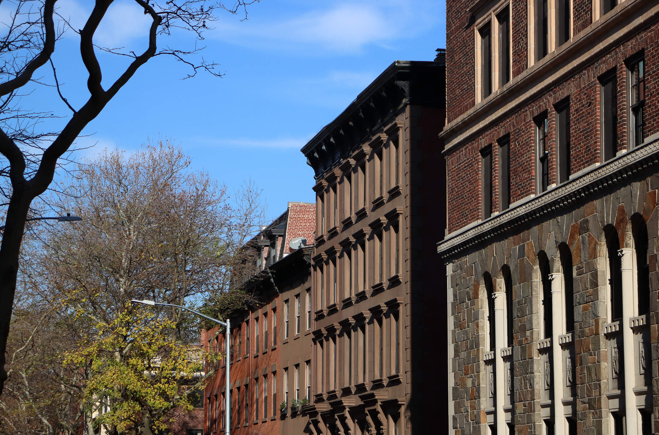 brooklyn - brownstones and apartment buildings on willow street