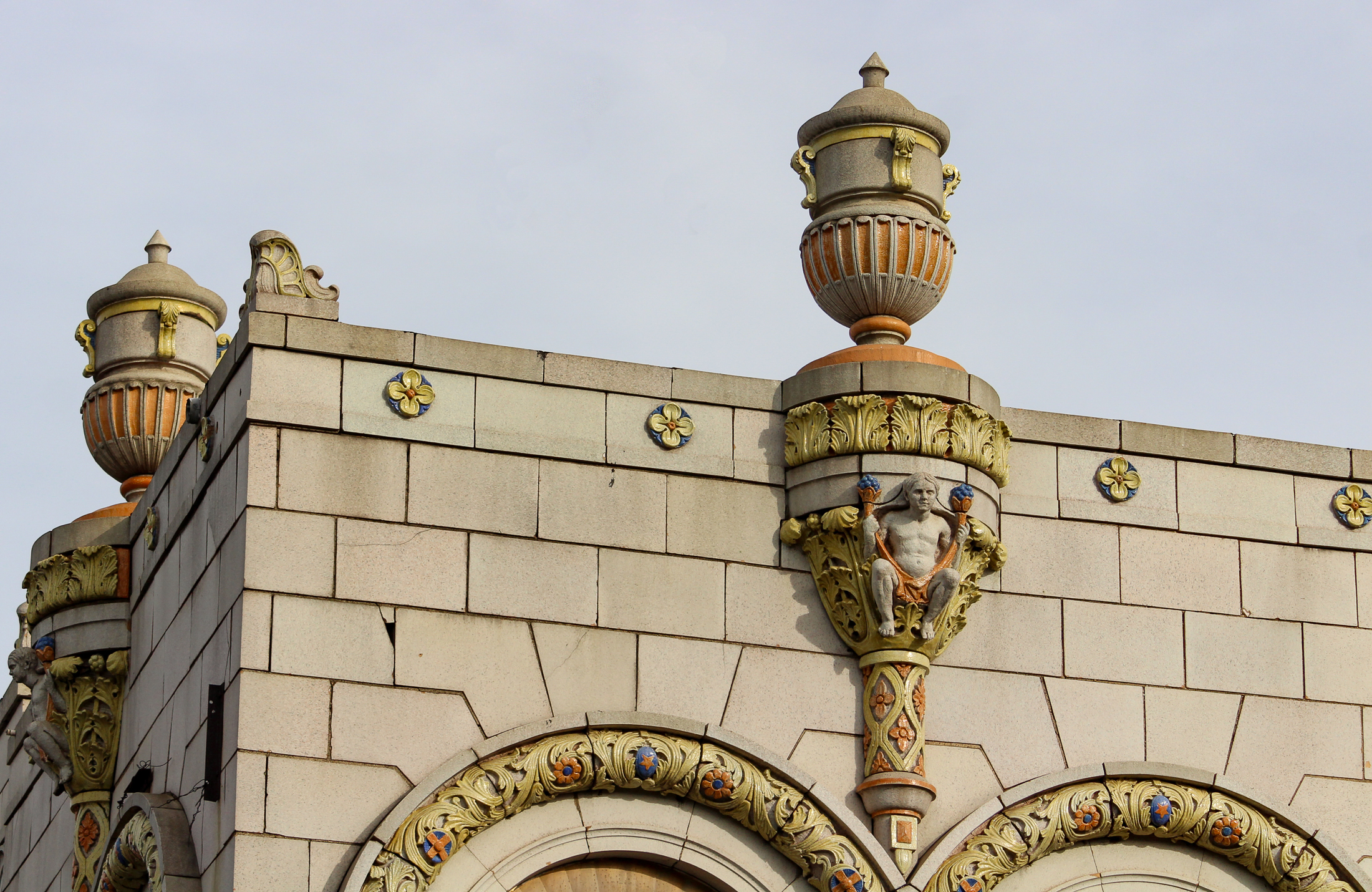 brooklyn - terra cotta details on a crown heights building