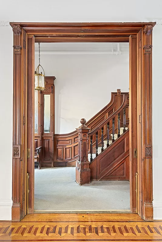 entry with original stair