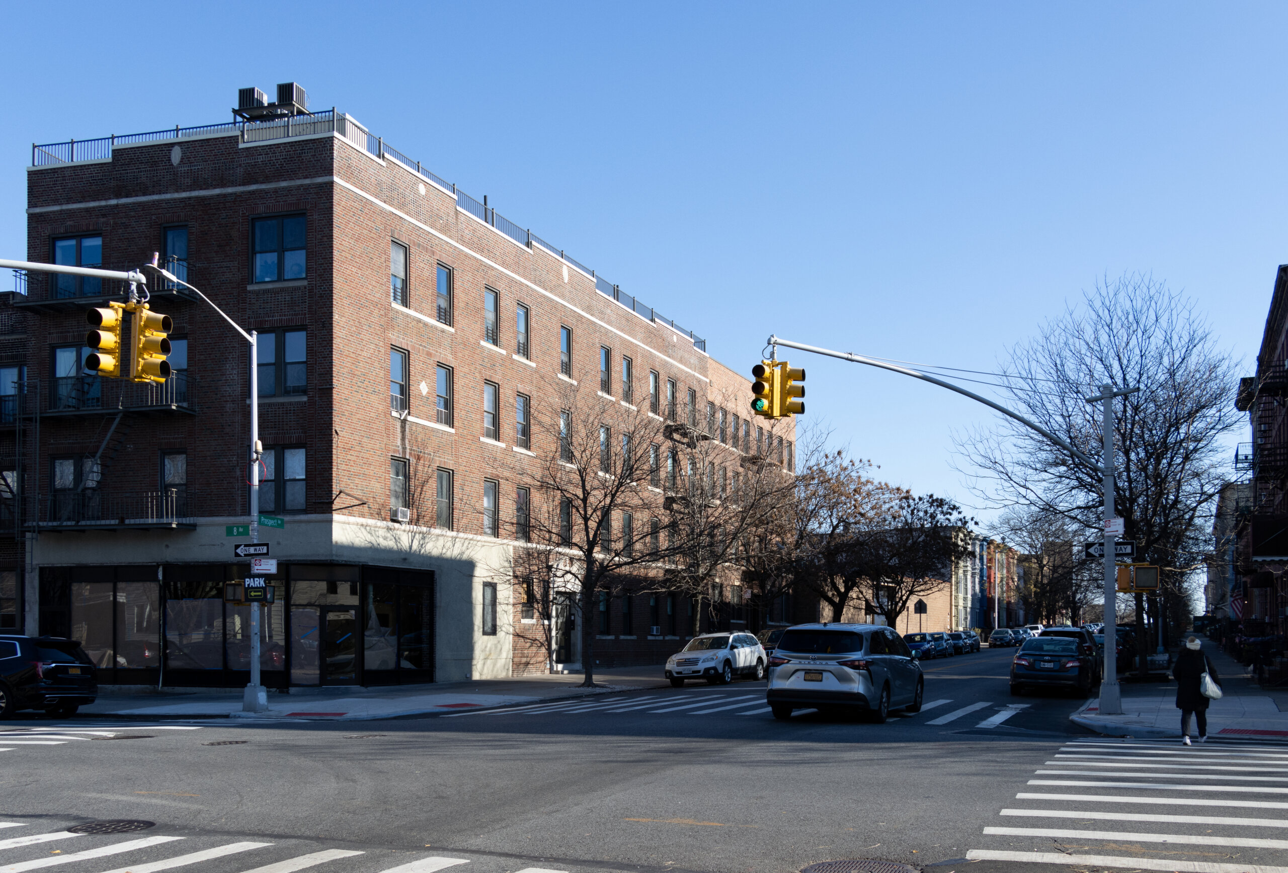 view of apartment buidlings on the corner of prospect avenue