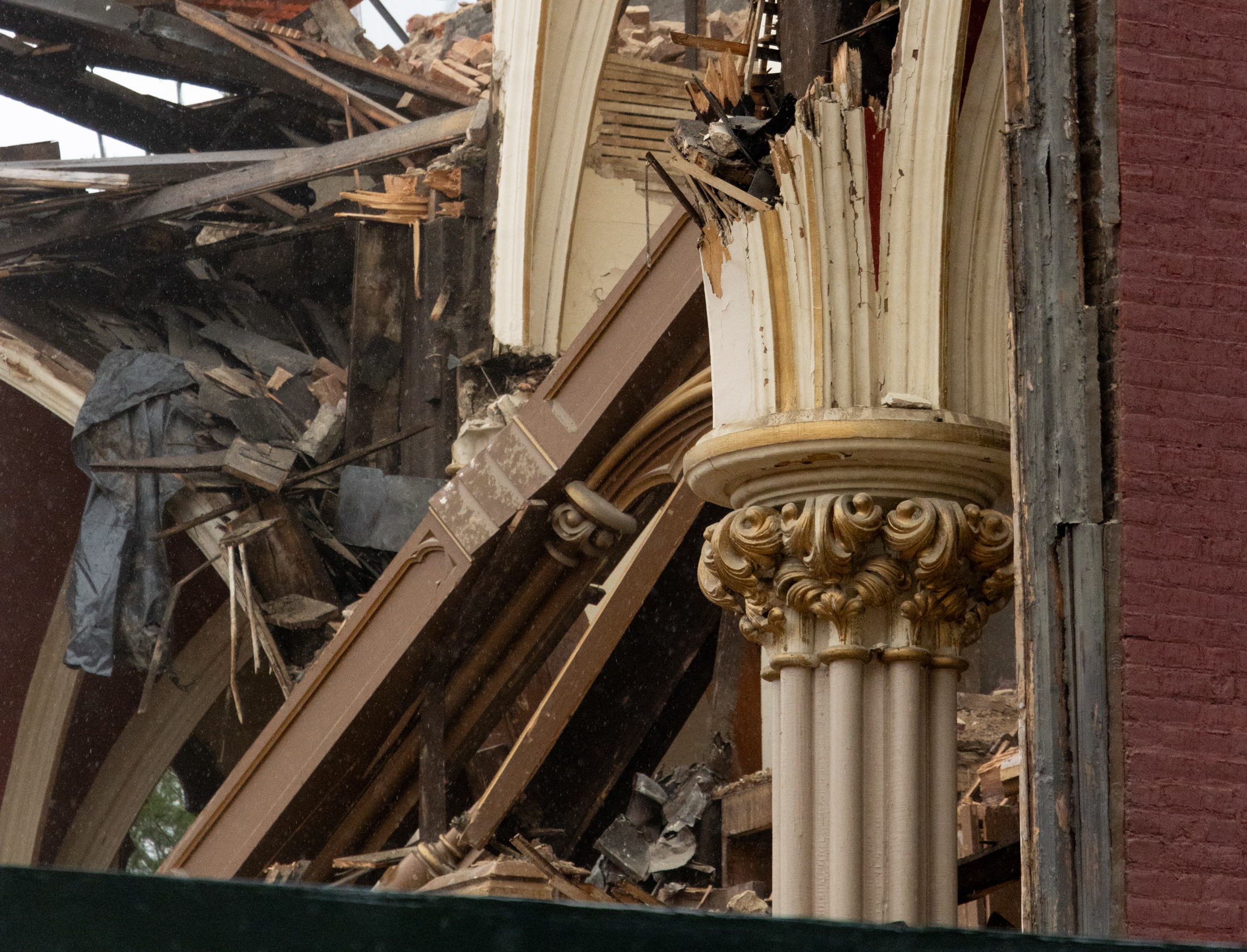 column detail