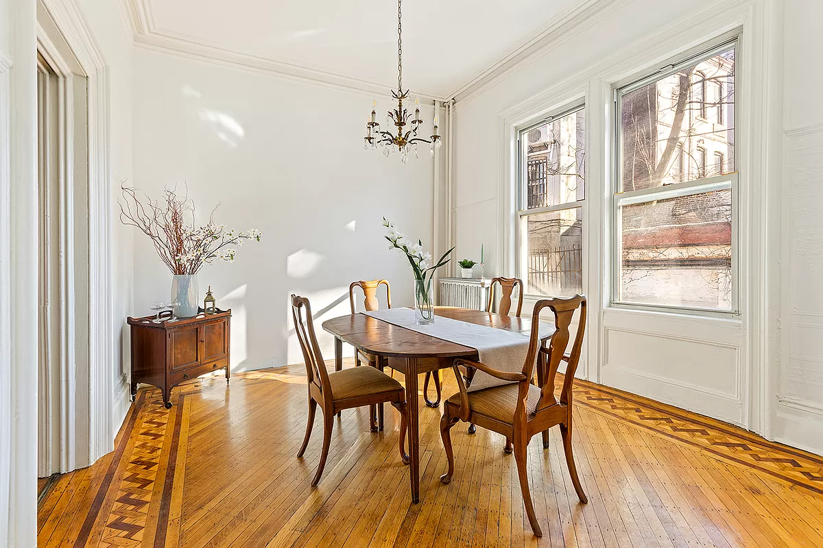 dining room wood floor with inlaid border