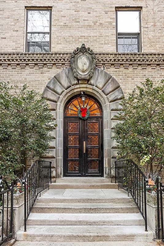 arched entry to the building