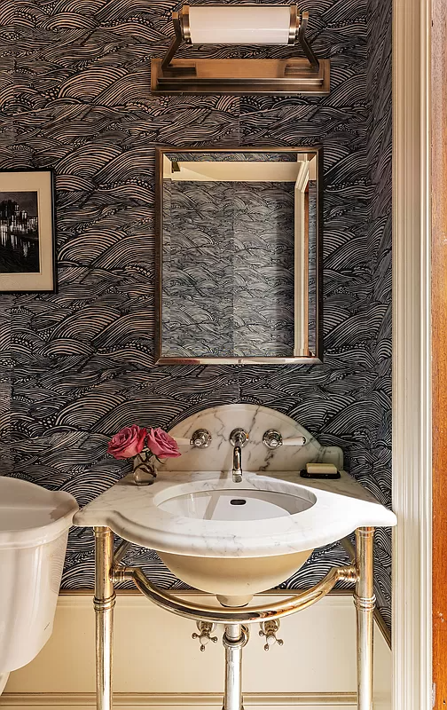 marble sink in a bathroom