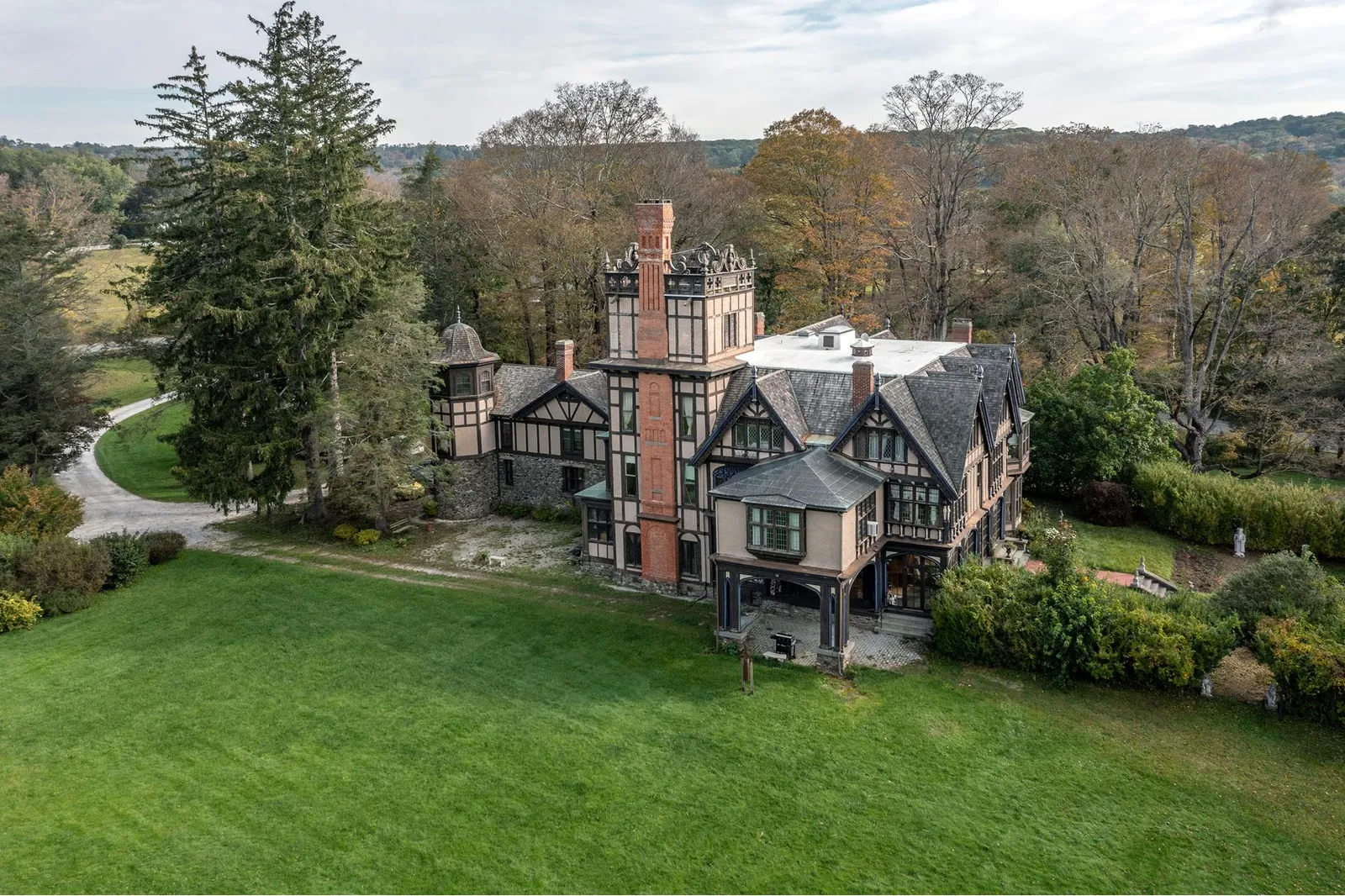 pawling - exterior with massive chimney