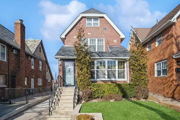 brick exterior of bay ridge standalone house