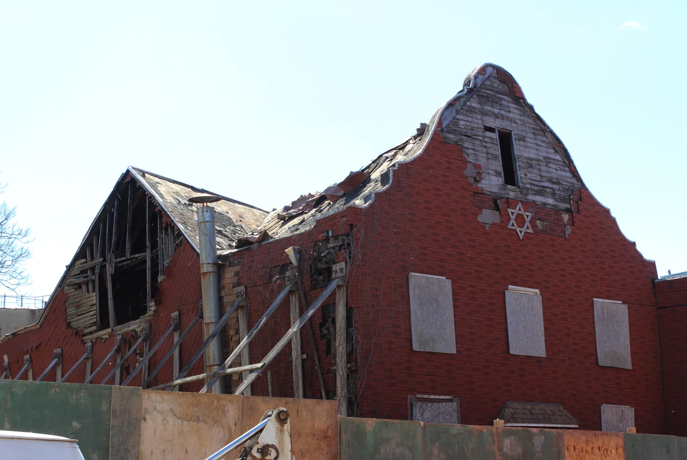 bed stuy - brick building