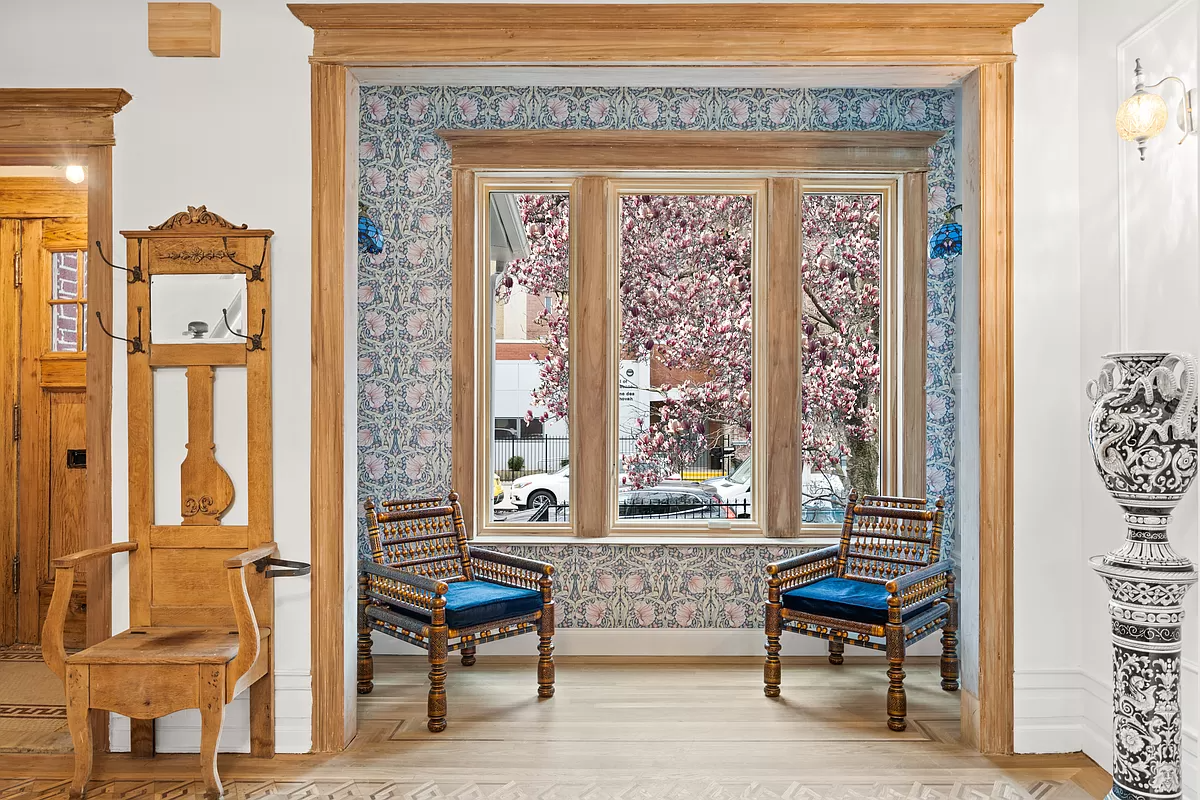 window nook in crown heights parlor