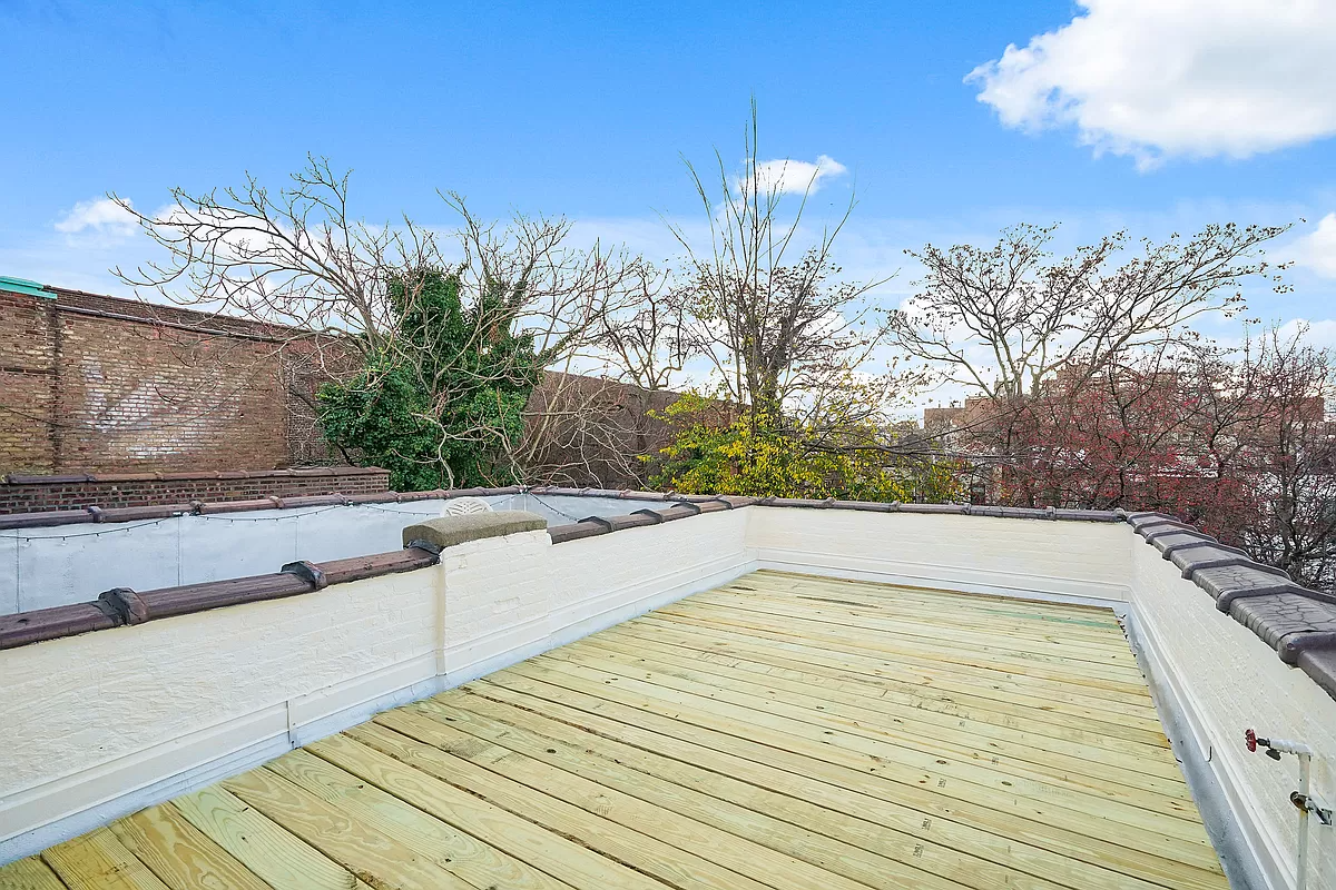 wood deck on top of rear extension