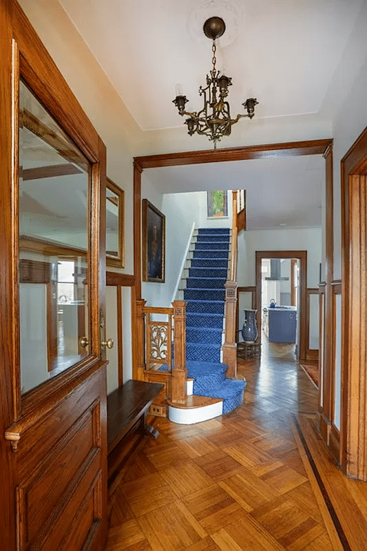 entry with view of original stair