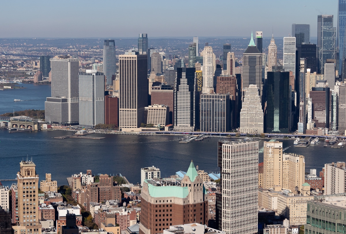 manhattan and brooklyn skyline