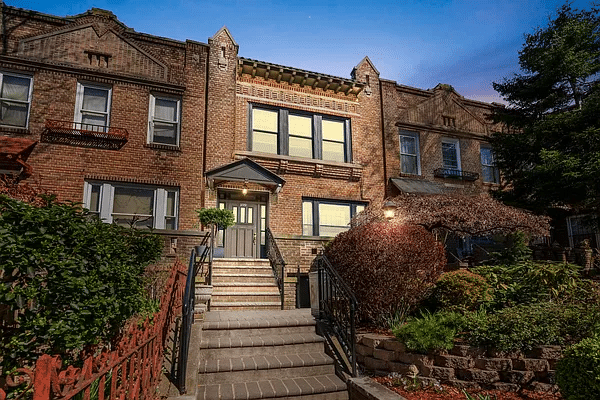 crown heights - row house with tapestry brick exterior