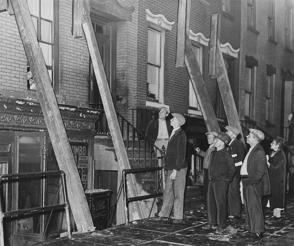 brooklyn earthquake - bracing on buildings