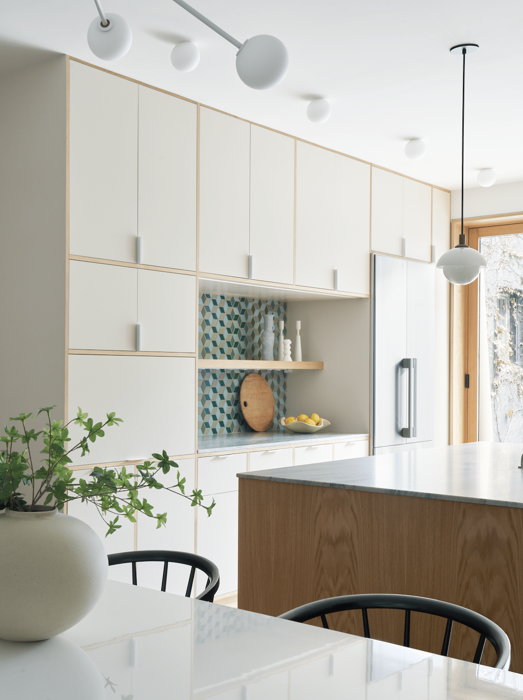 KITCHEN ANGLED WALL