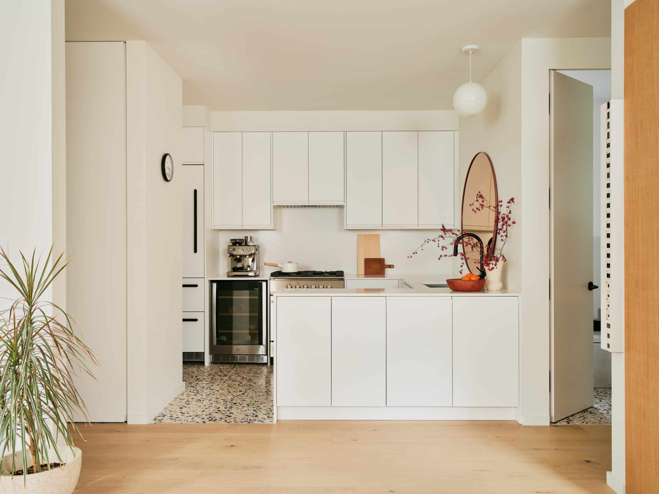 12 Brilliant Kitchen Storage Solutions for a Clutter-Free Apartment