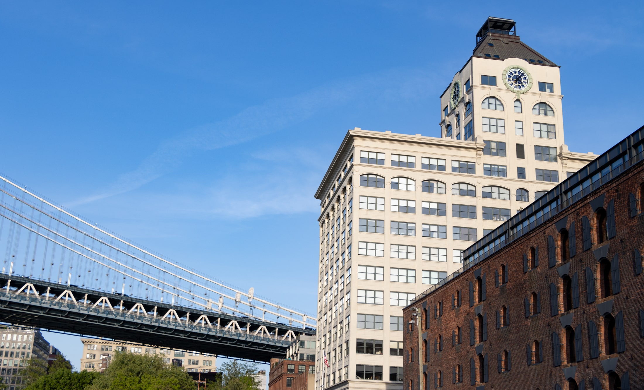brooklyn - a glimpse of the empire stores in dumbo