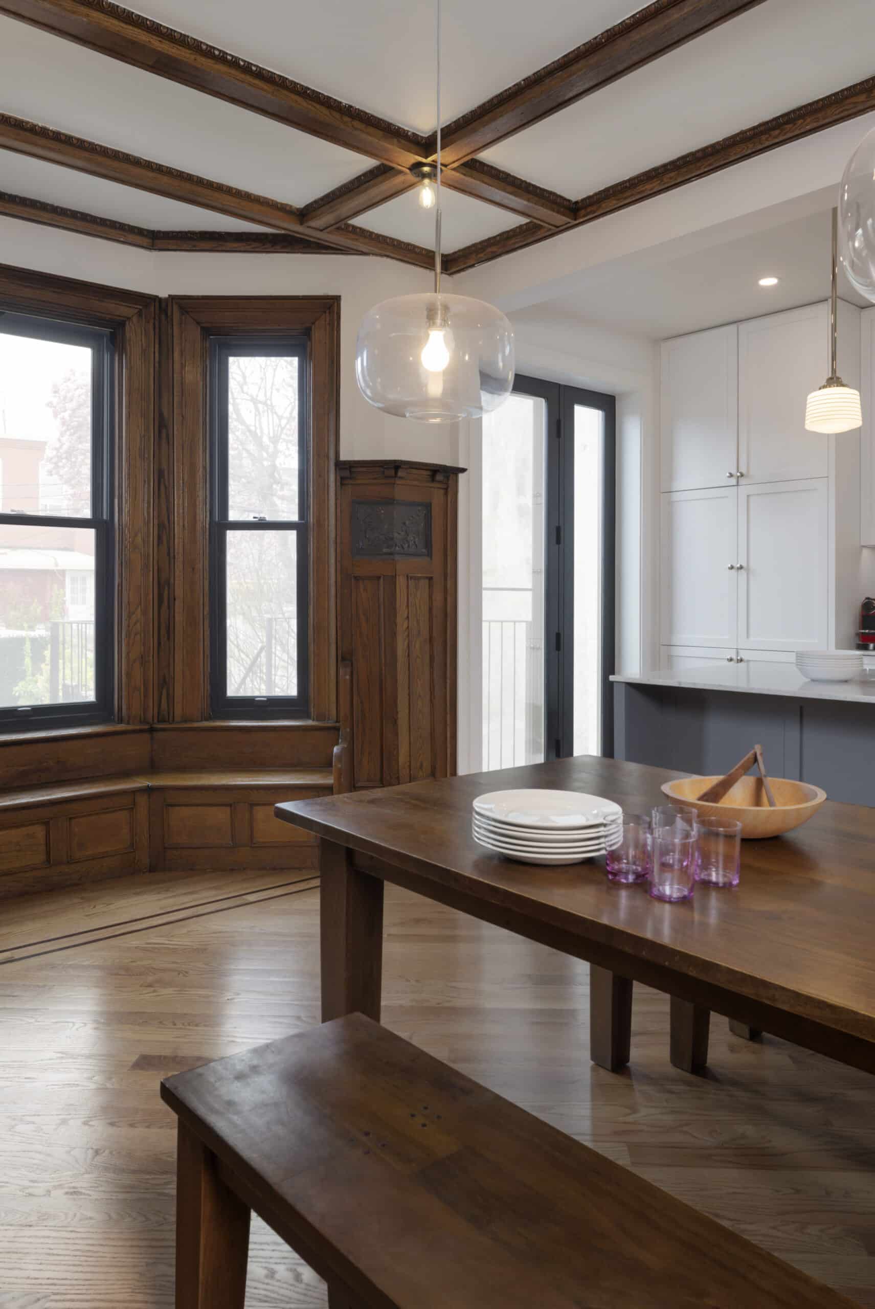 DINING BAY WINDOW