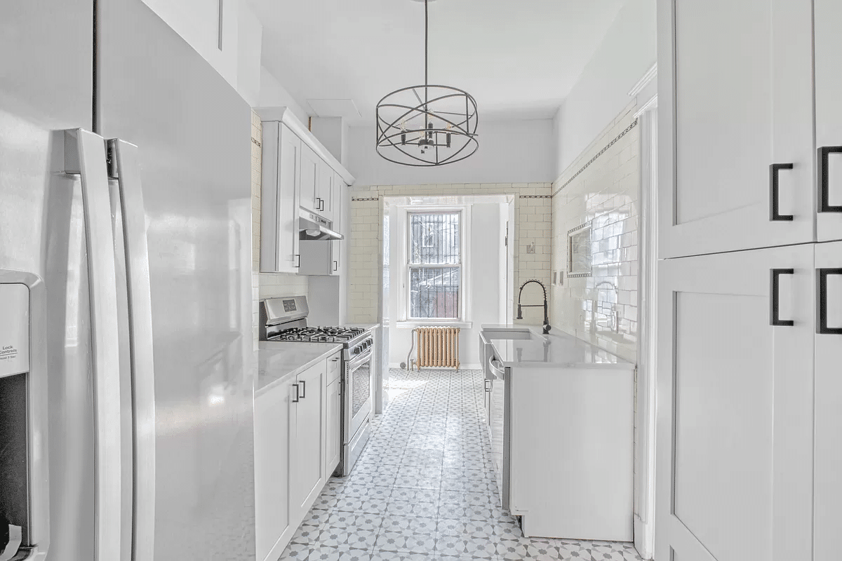 kitchen with graphic grey and white floor tile