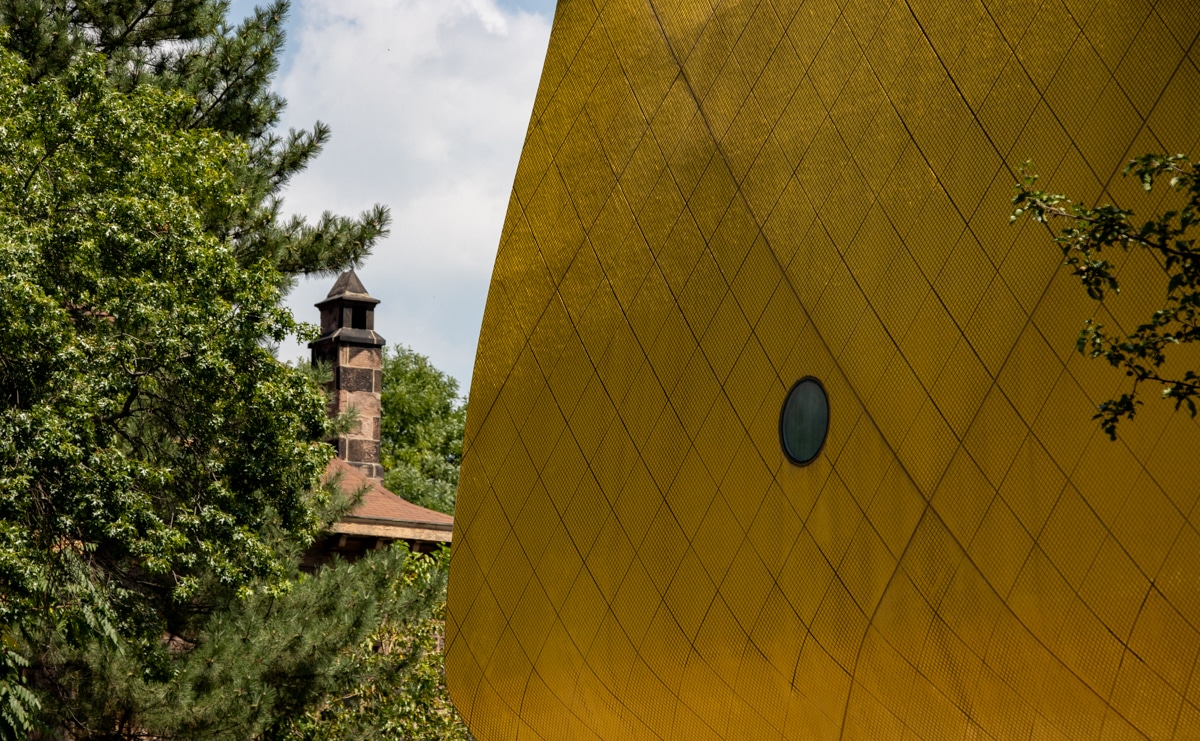 brooklyn - yellow curve of the brooklyn childrens museum in crown heights