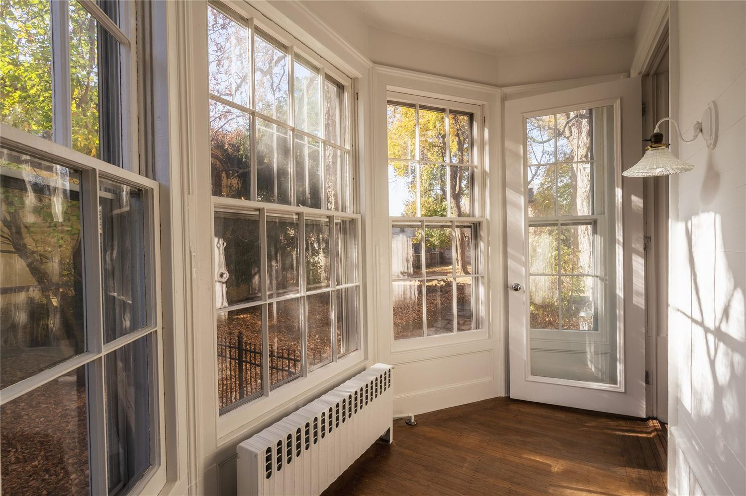narrow sun porch
