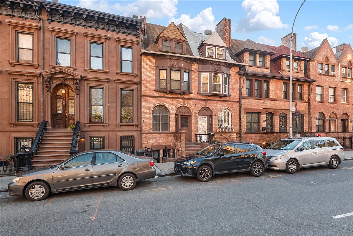 brooklyn - Bed Stuy English Arts and Crafts inspired row house