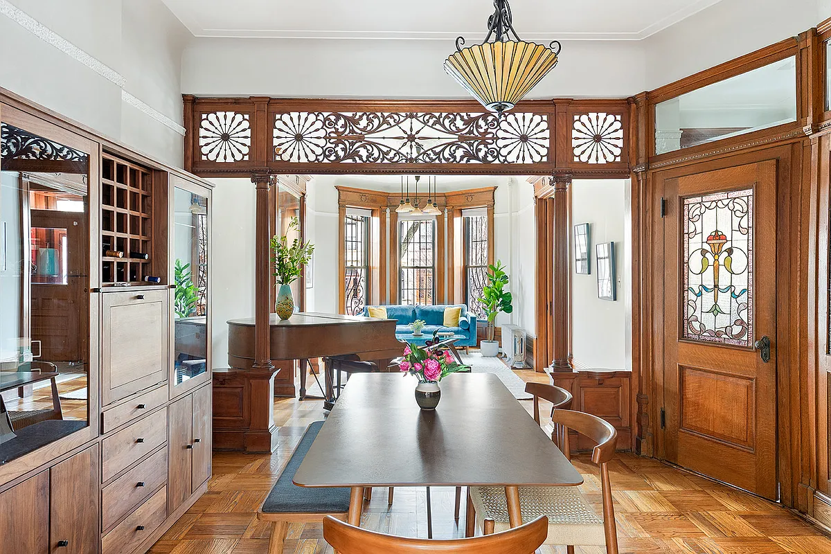 dining room with fretwork screen