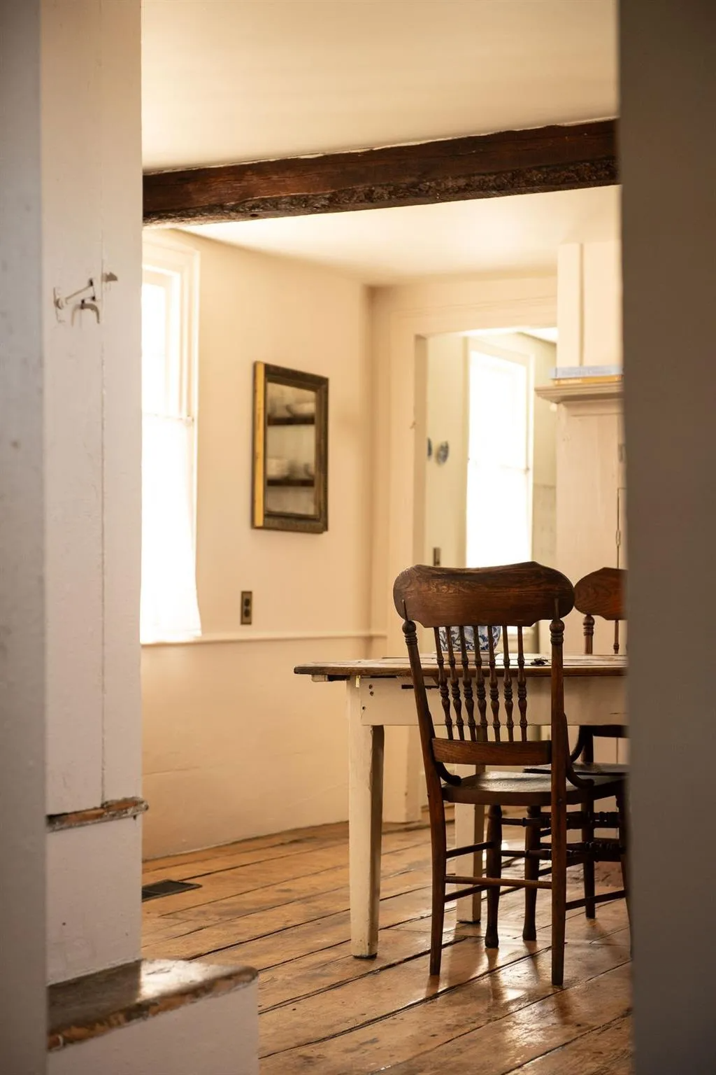 dining room with wood floor
