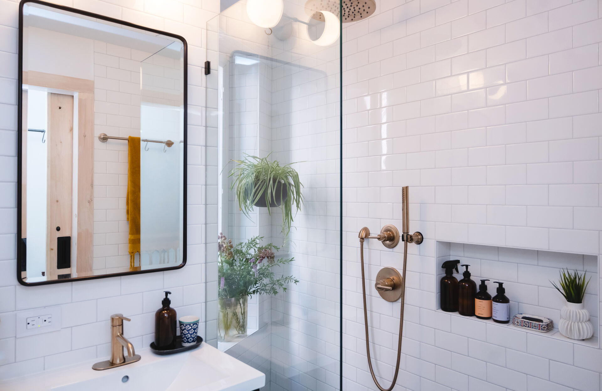 bathroom with white subway tile