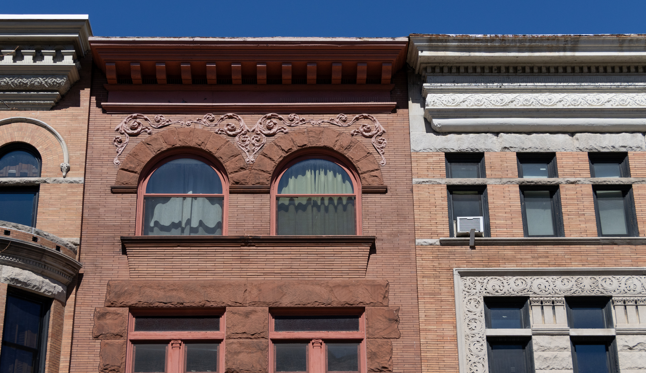 brooklyn - brick row houses in crown heights
