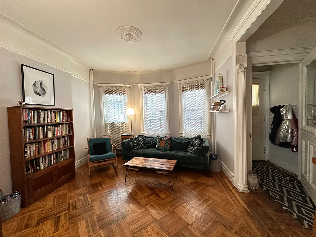 ditmas park west - living room with parquet floor, picture rails