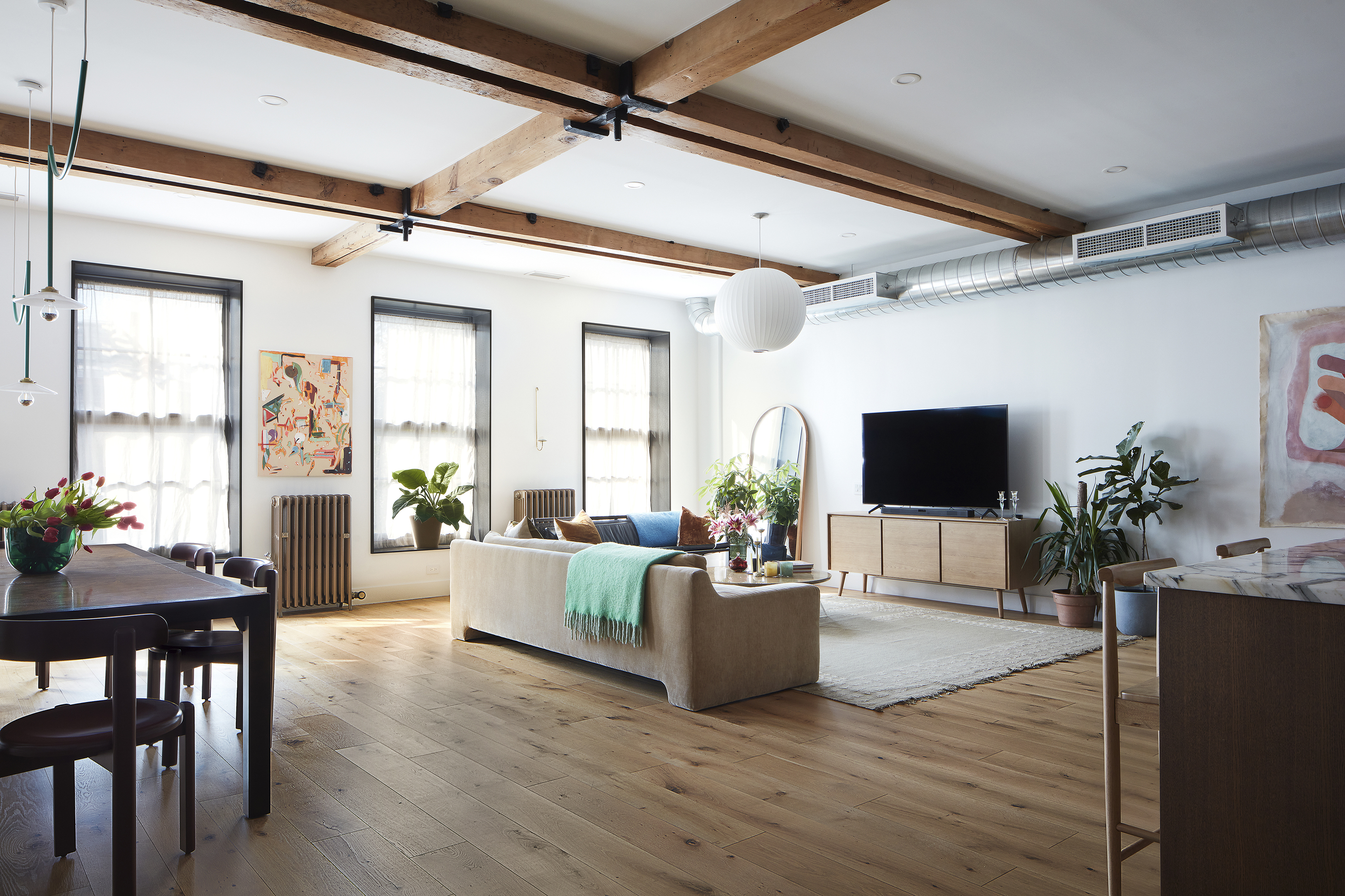 OVERALL LOFT LIVING ROOM