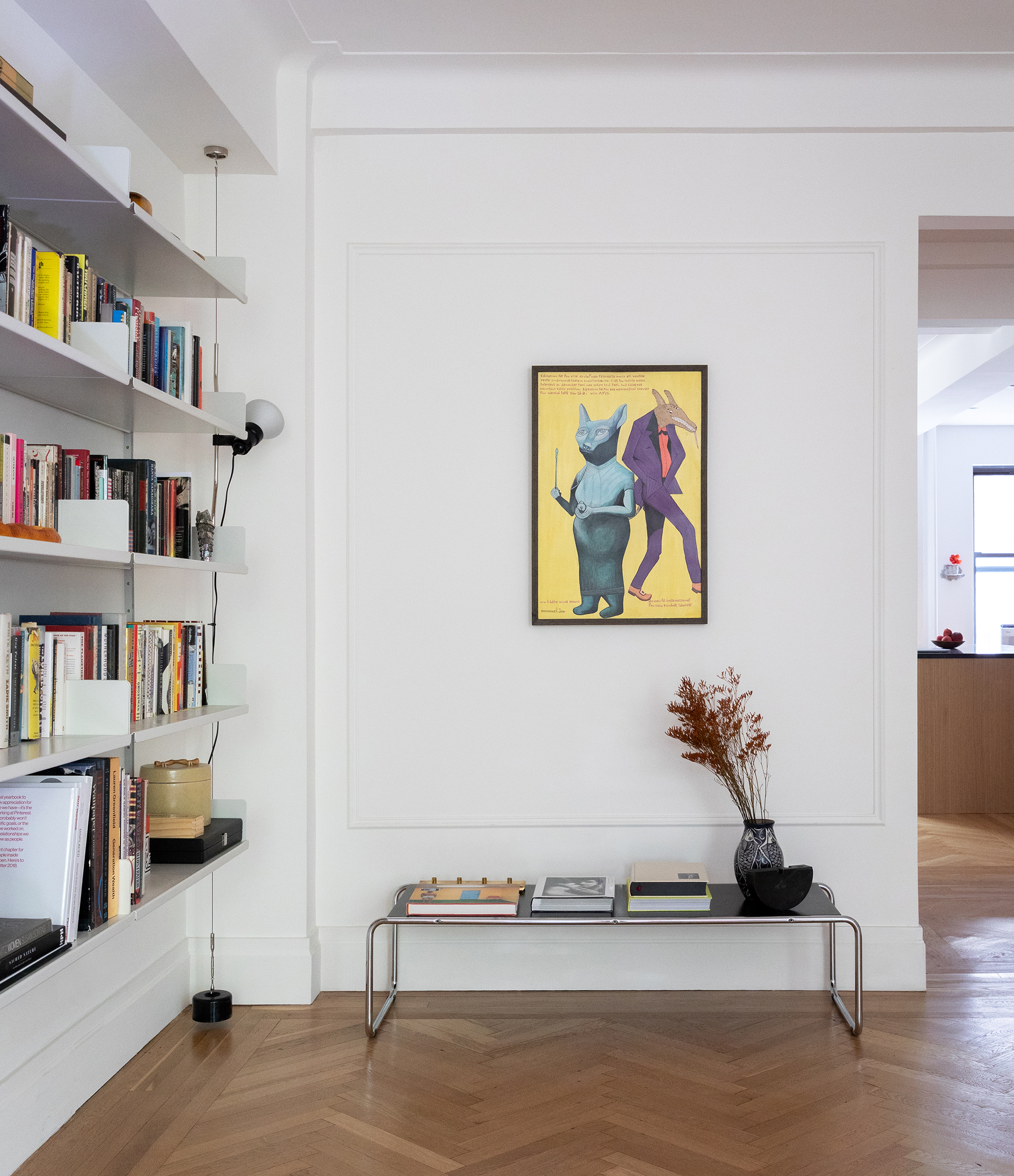 CORNER BOOKSHELVES FOYER
