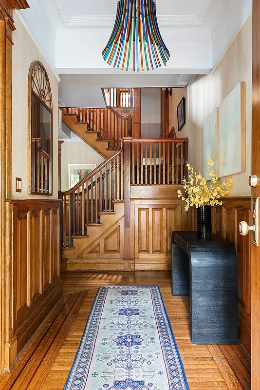 entry with wainscoting