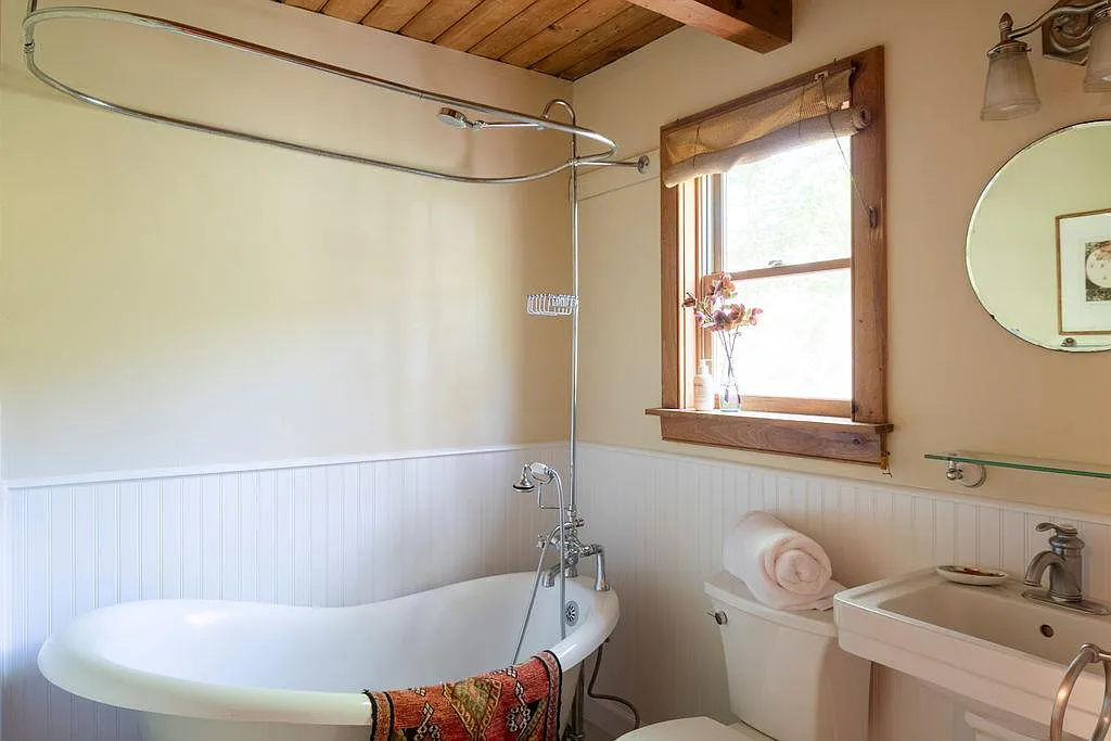 bathroom with white beadboard