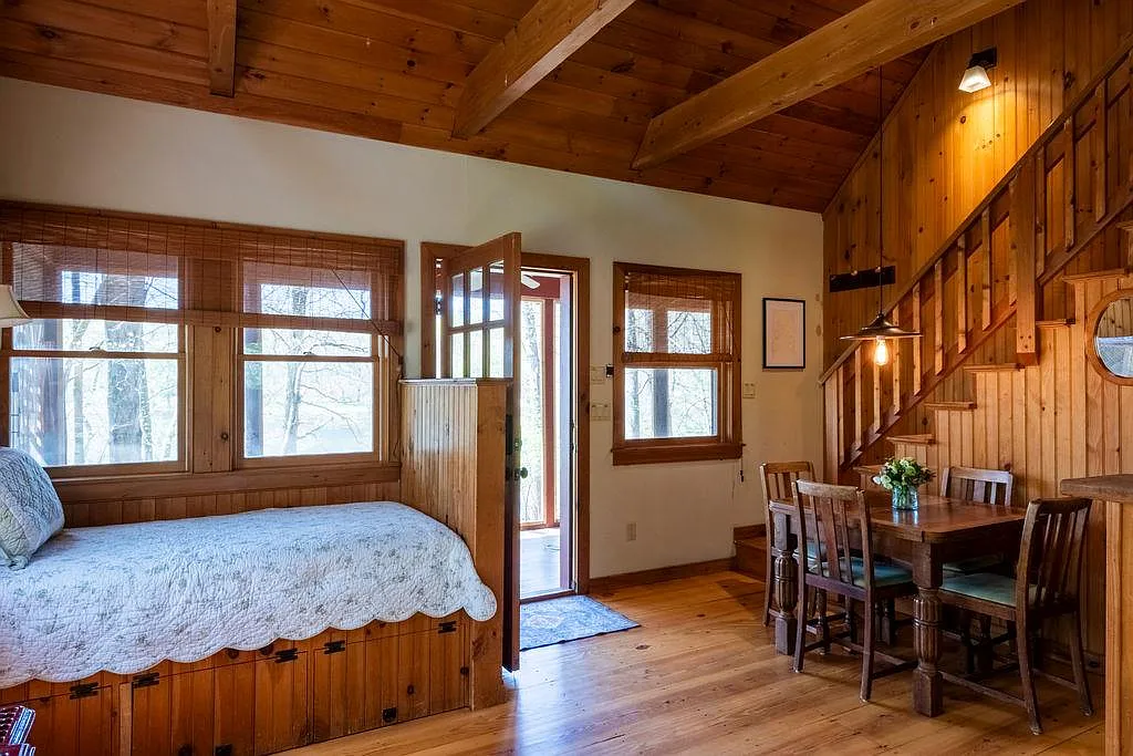 living area with a built-in bed
