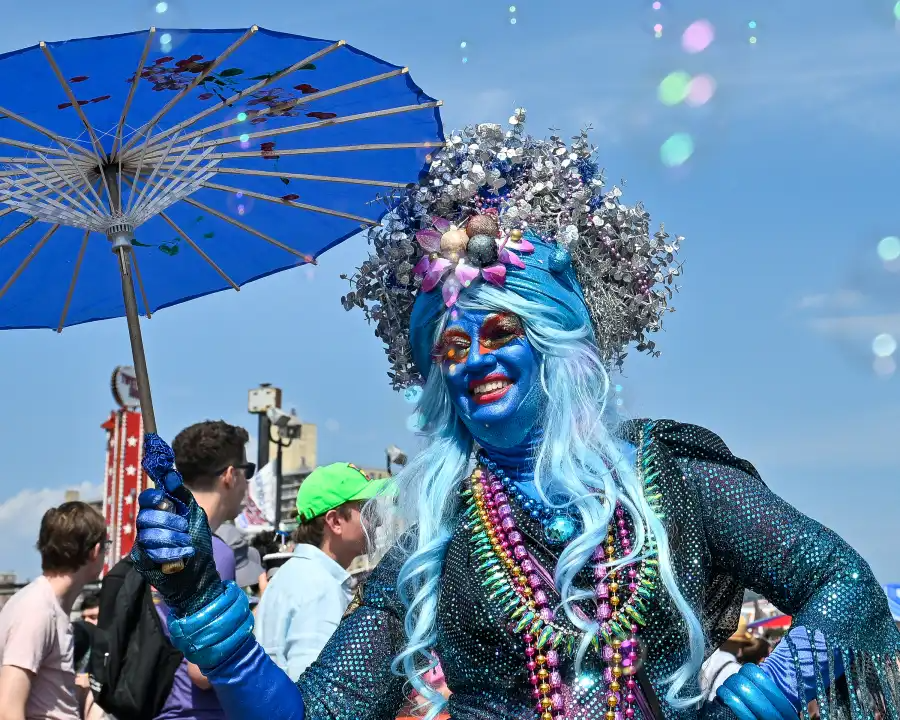 sea creature with a blue face