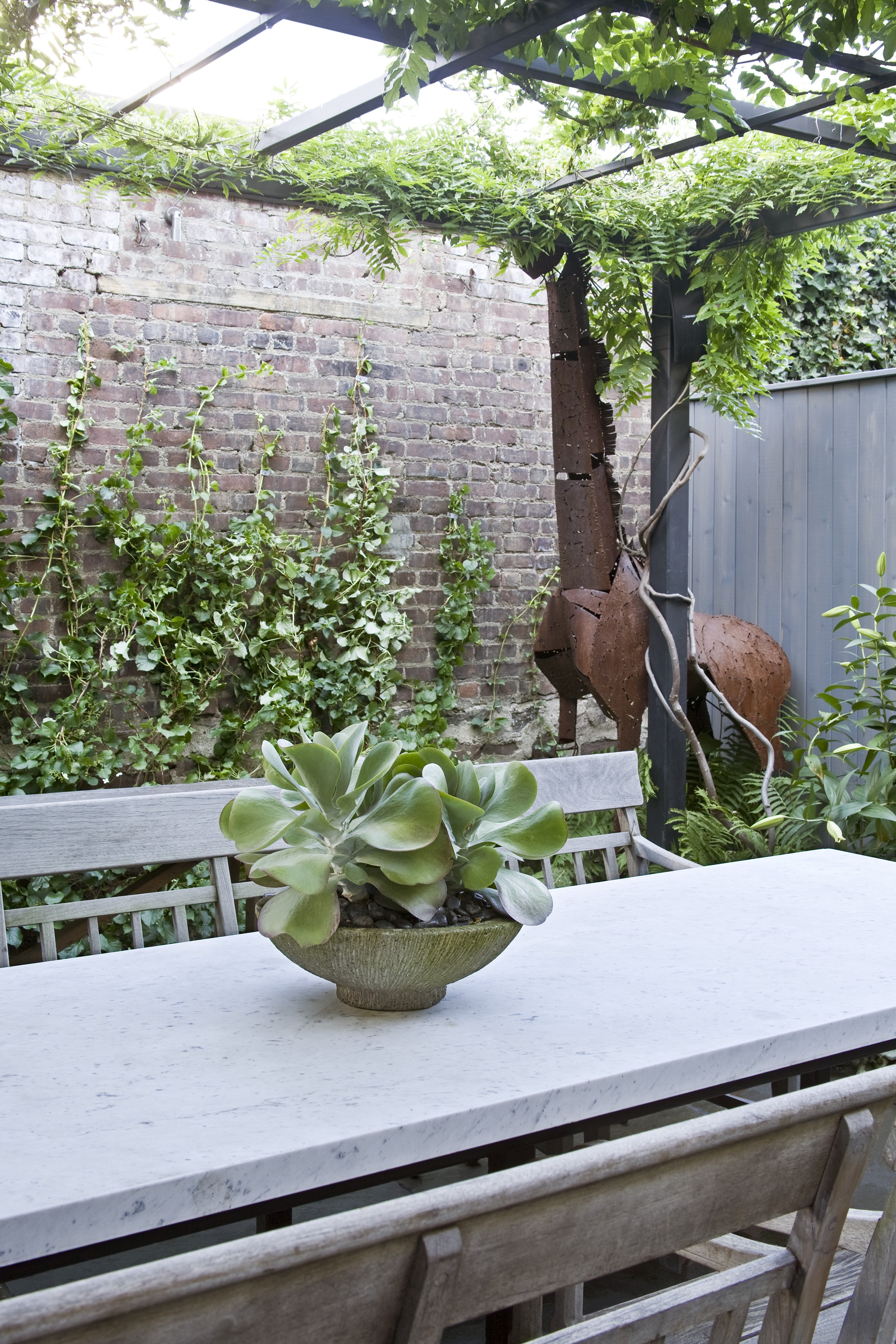 DINING TABLE 2
