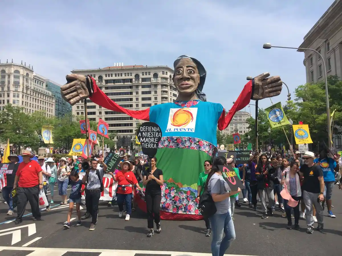 El Puente members at a 2017 climate march. The org has lost $3 million in EPA funding.