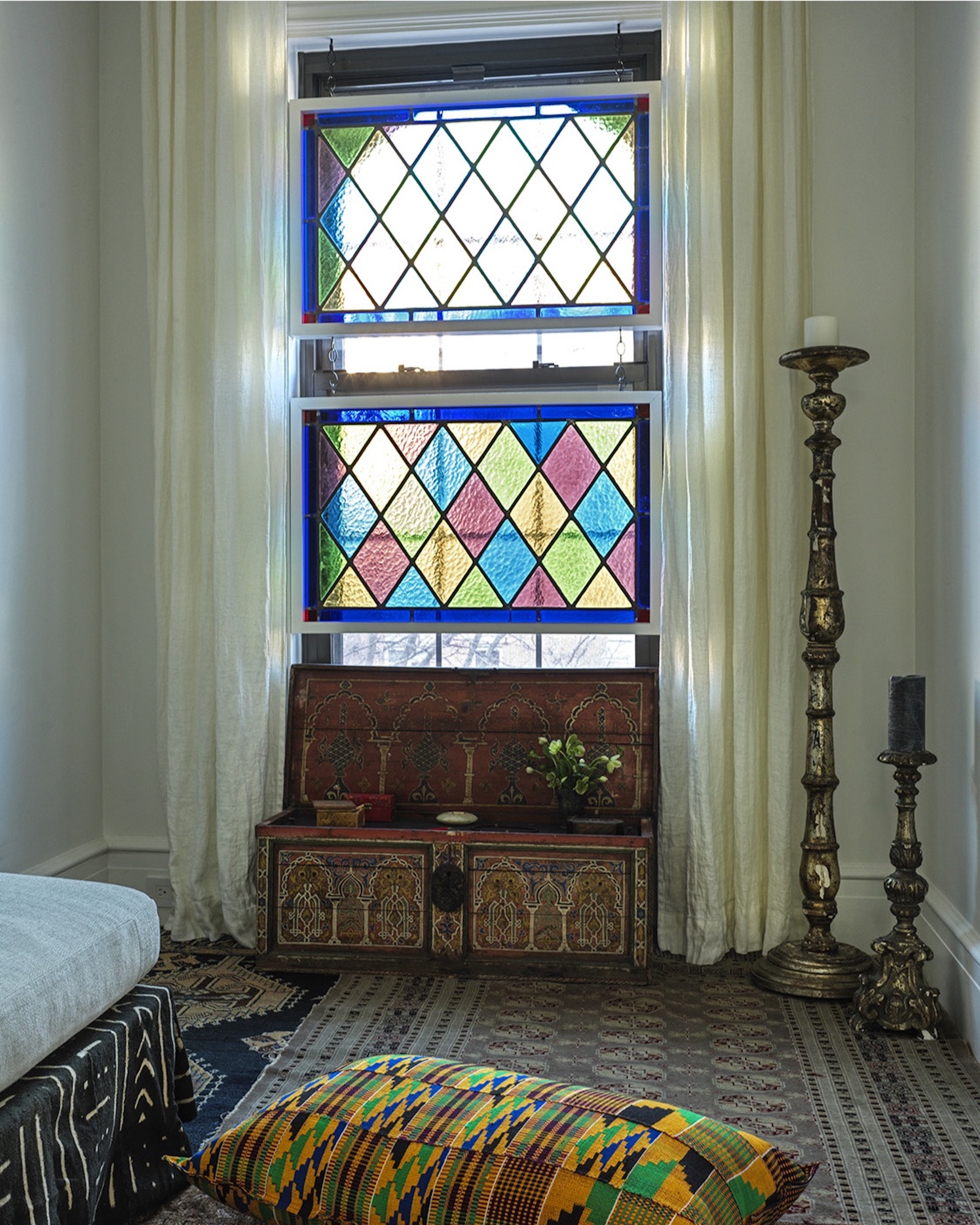 ROOM WITH STAINED GLASS WINDOW