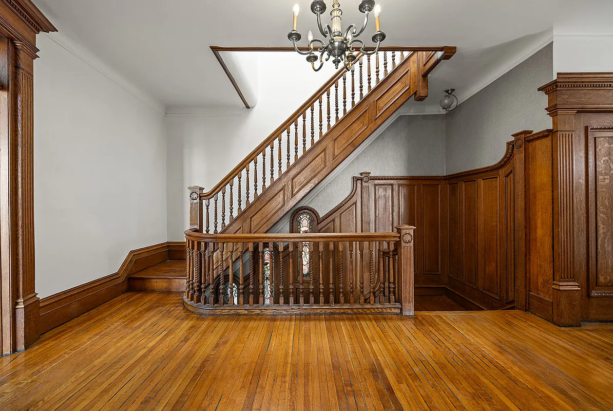 upstairs hall with wainscoting