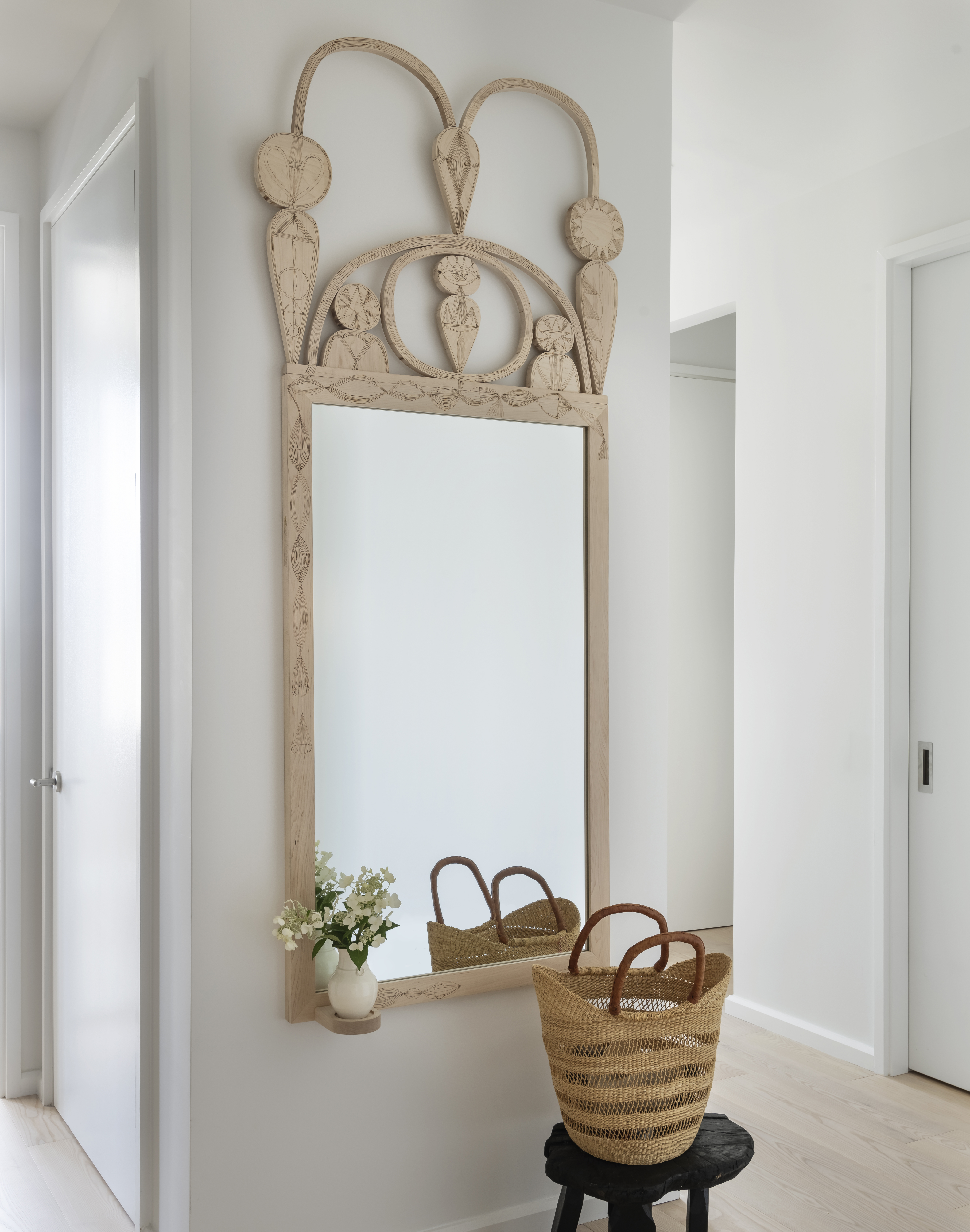 FOYER MIRROR