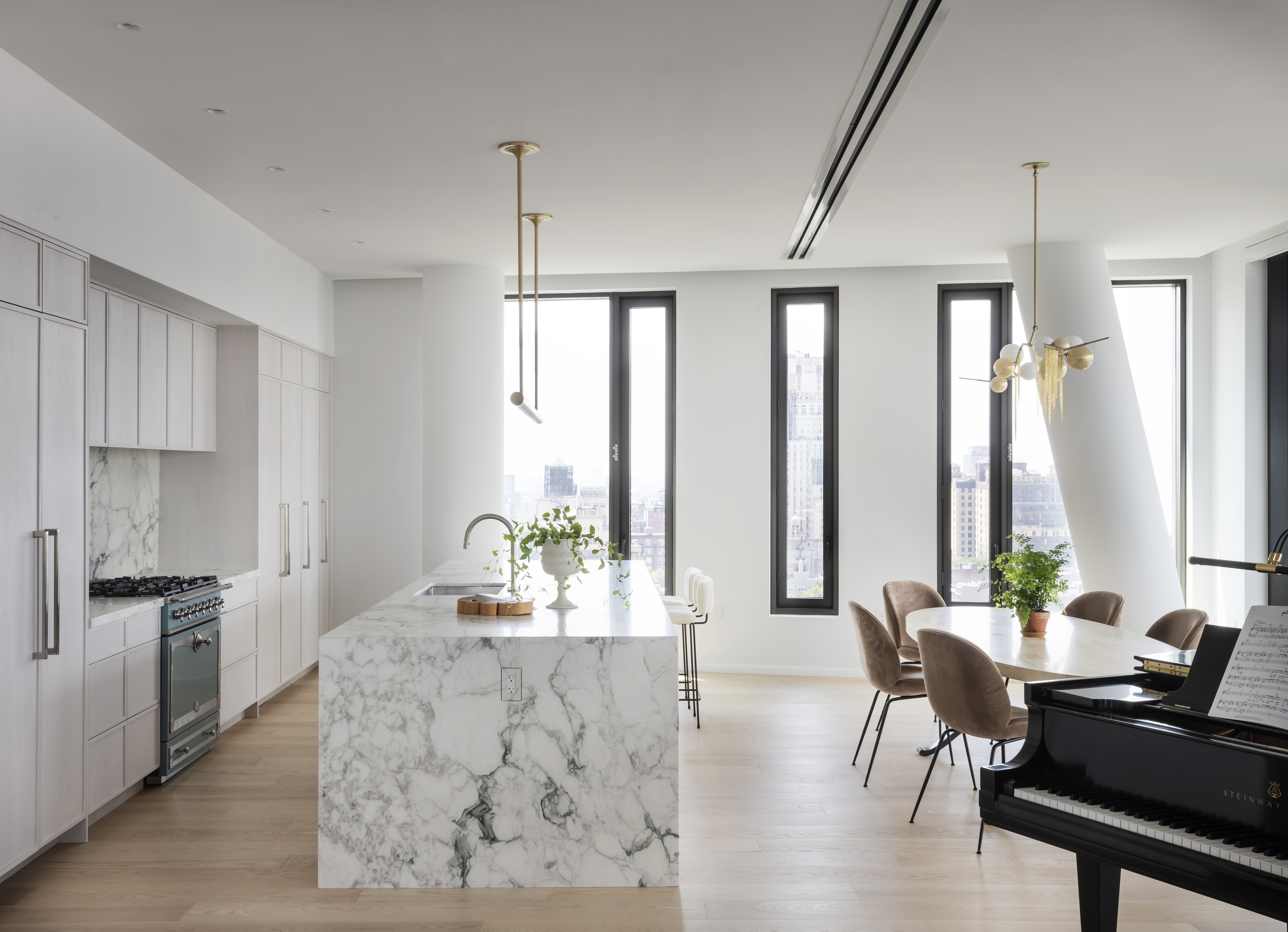 OVERALL KITCHEN DINING PIANO TOWARD WINDOWS