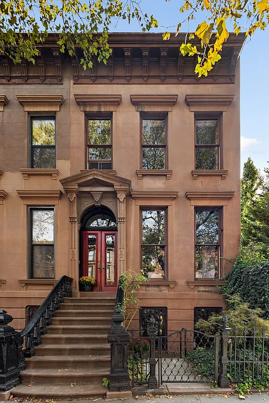 brownstone exterior with a stoop