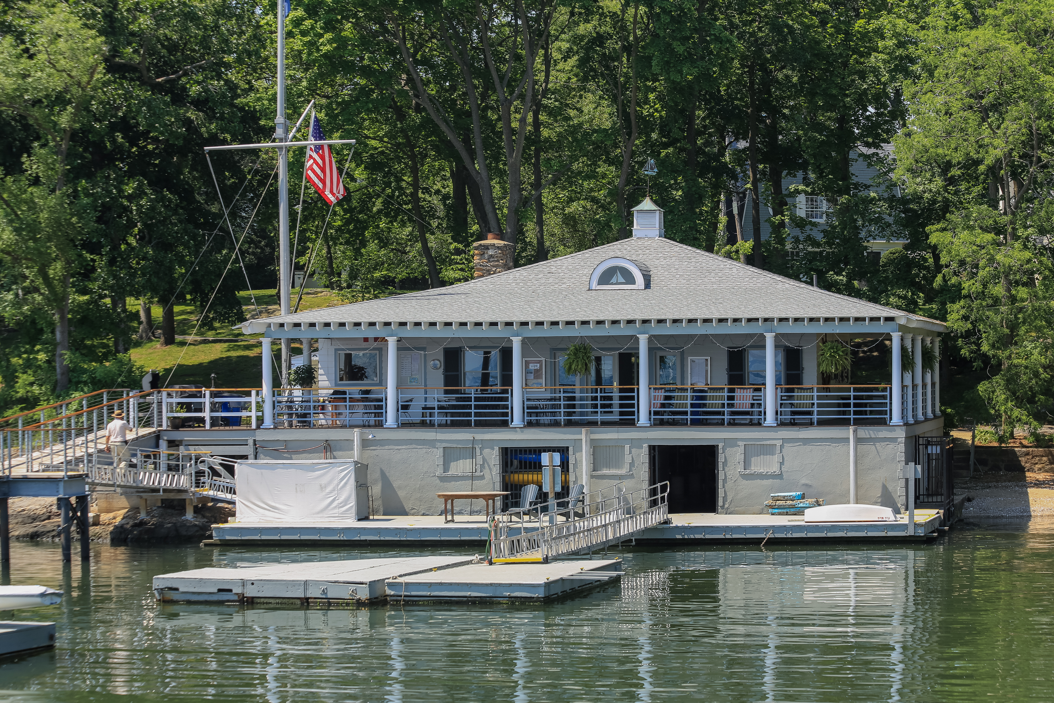 Larchmont boat house 