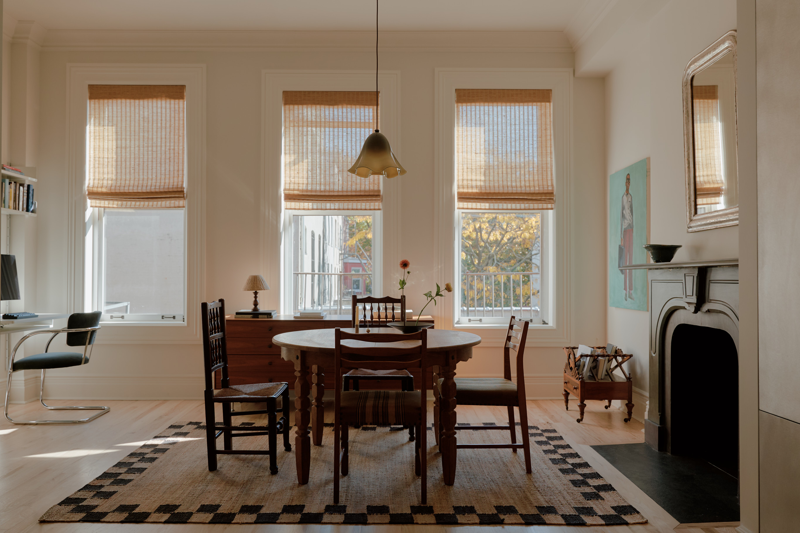 DINING ROOM WOOD CHAIRS
